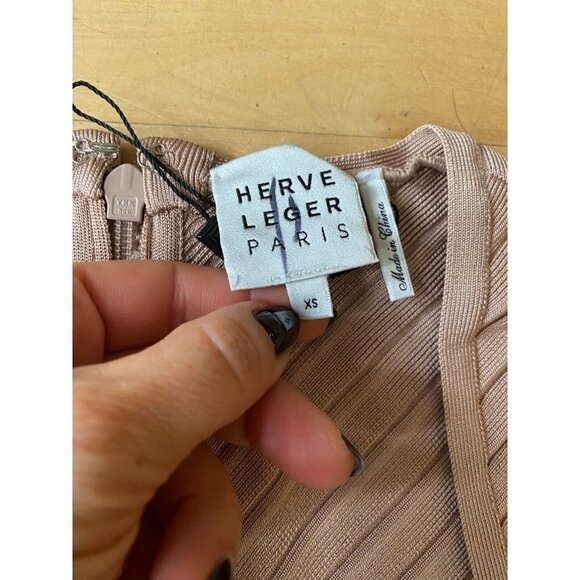 Herve Leger BNWOT womens cap sleeve blush pink midi dress NEW sz Xsmall - Picture 6 of 13